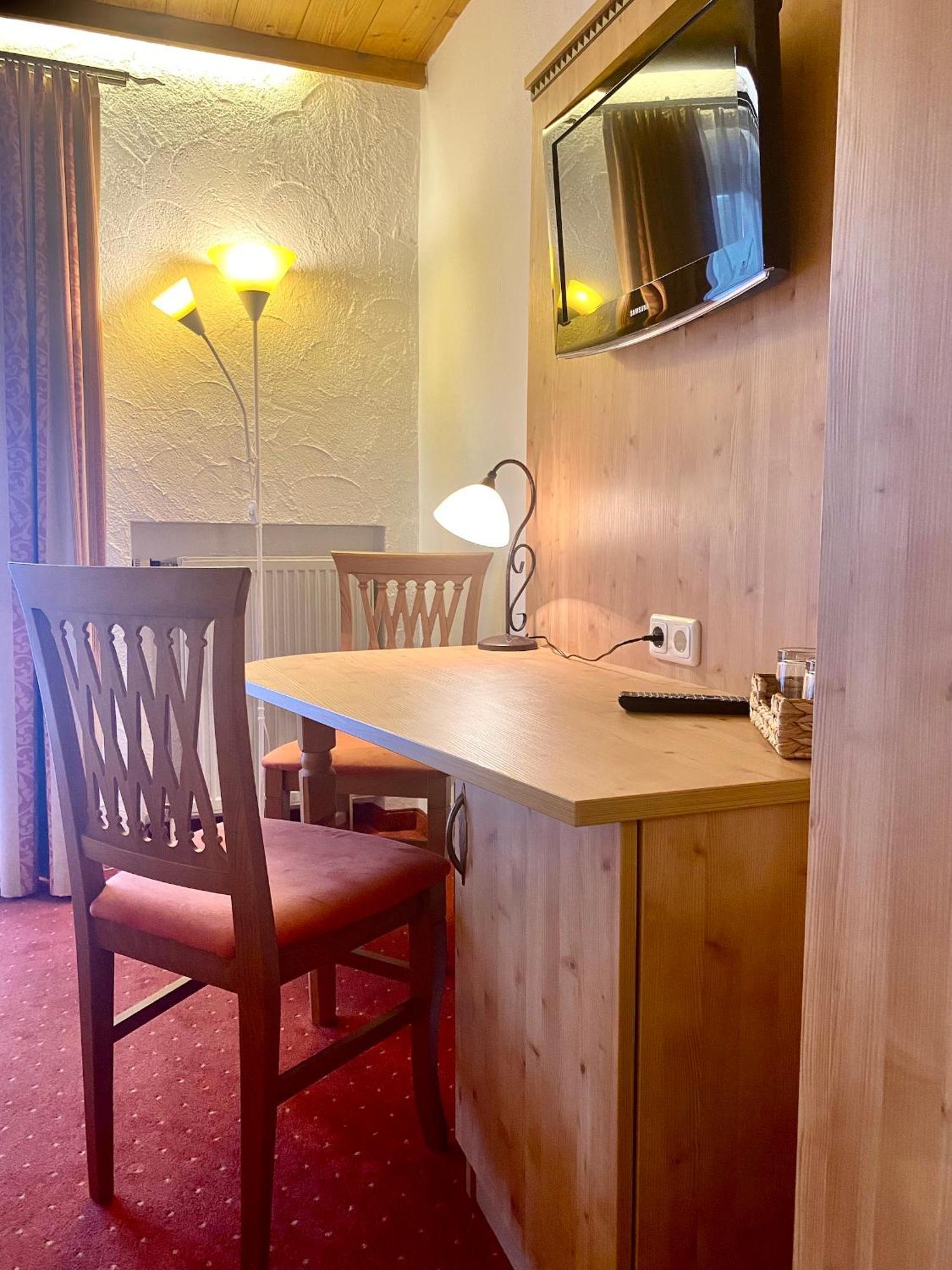 Das Maximilian - Feines Landhotel Am Schliersee Rum bild